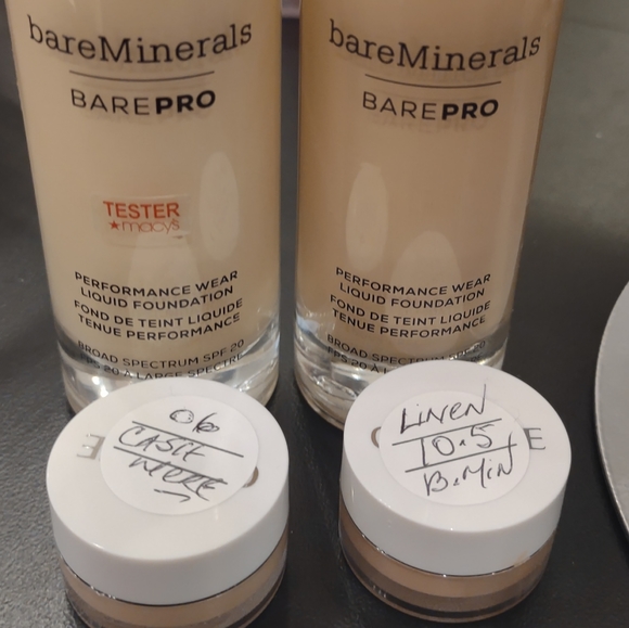 Bareminerals foundation sampler, brand new , 4mL each - Picture 2 of 2